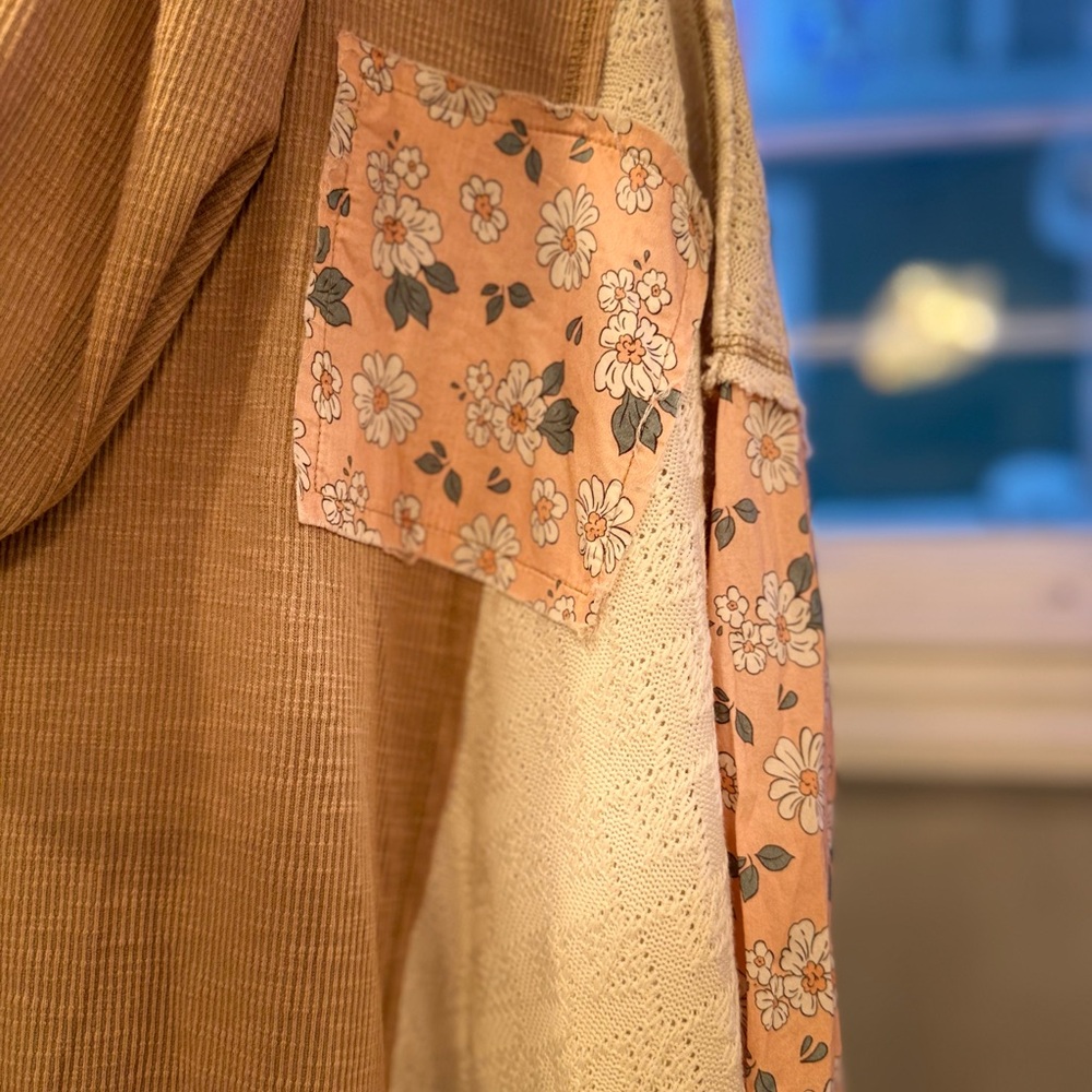 POL Boho Patchwork Button-Up Top NWT - image 4